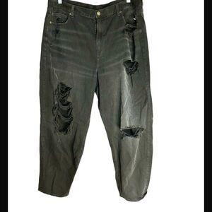 American eagle Relaxed Ripped mom jeans